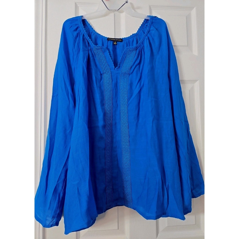 Adrienne Vittadini Blouse size 3X Royal Blue Embellished Relaxed Feminine.